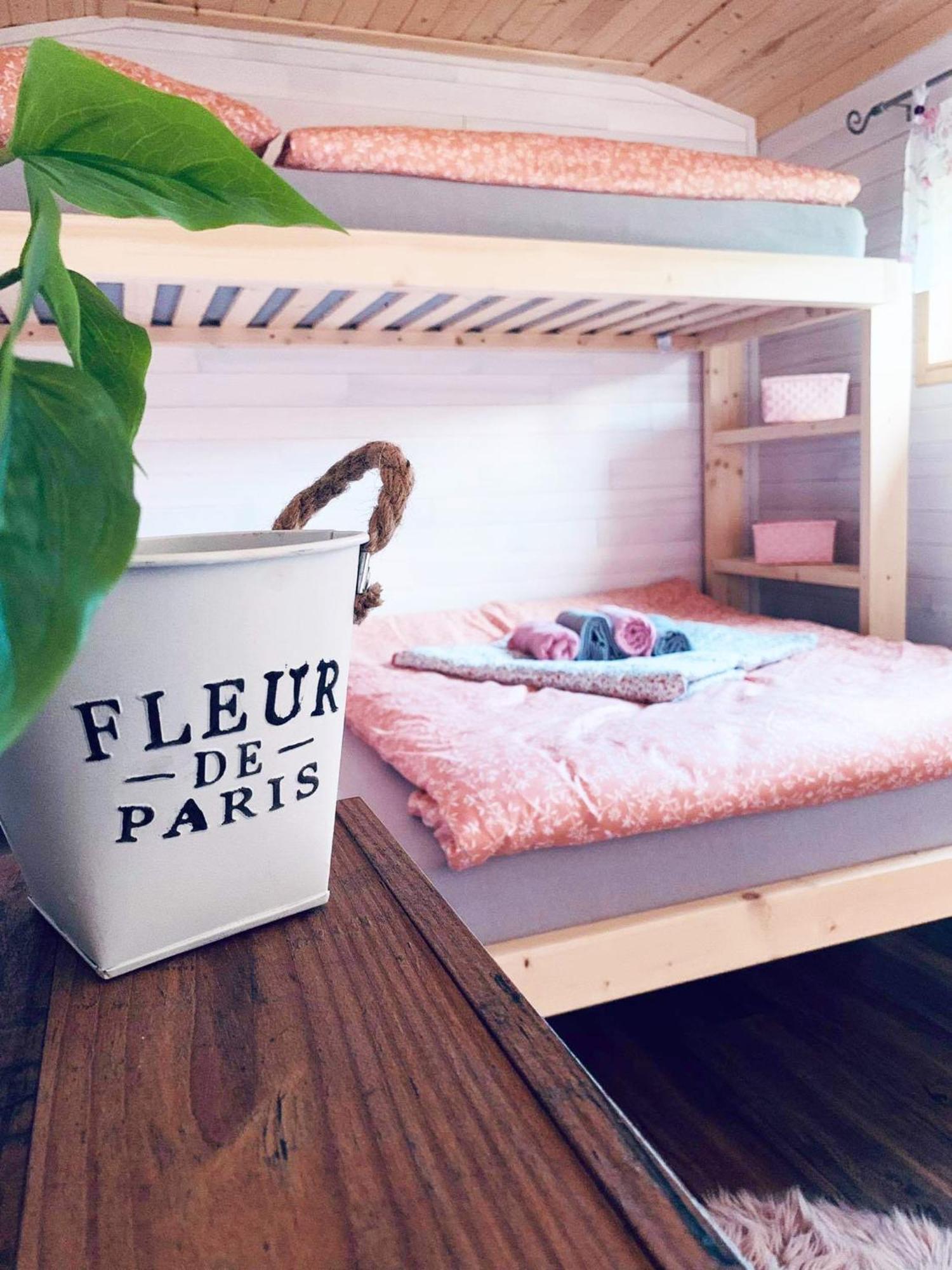 Farma Nahlov Apartment Frymburk Ngoại thất bức ảnh